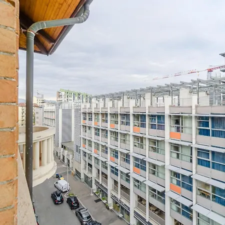 아파트 Guesthost - Modern Bright Flat In 토리노